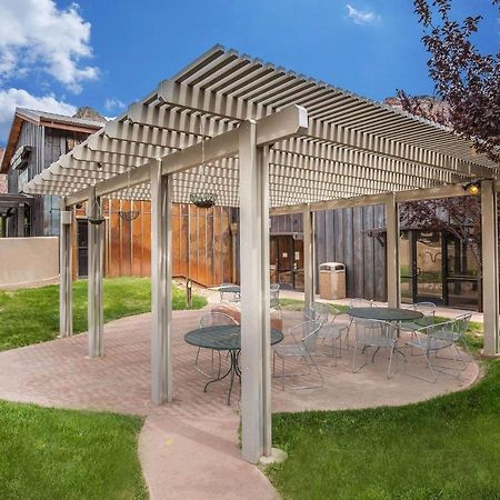 Zion Campfire Lodge At Zion Park, Ascend Hotel Collection Спрингдейл Екстер'єр фото